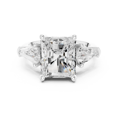 Three Stone Ring with side Kite Stone Three Stone Ring with side Kite Stone