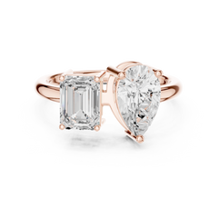 Pear & Emerald Toi et Moi Ring Pear & Emerald Toi et Moi Ring