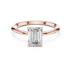 Emerald Solitaire Lab-Diamond ring Emerald Solitaire Lab-Diamond ring